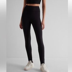 Express Women's Black High-Waisted Stirrup Leggings Medium